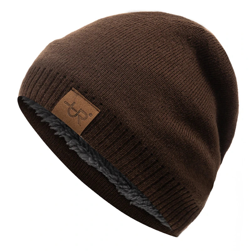 Label Winter Hat – Solid Color Knitted Beanie for Outdoor Sports & Cold Weather